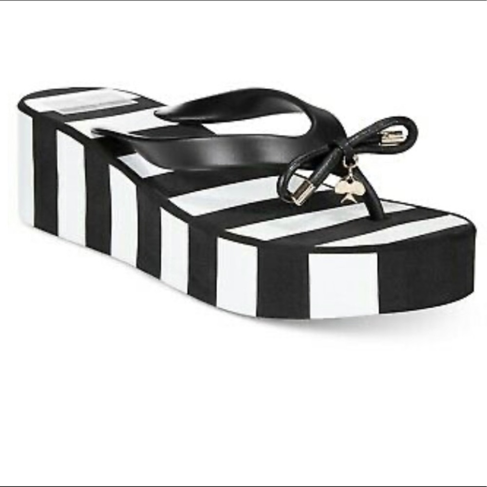 Kate Spade New York flip flops